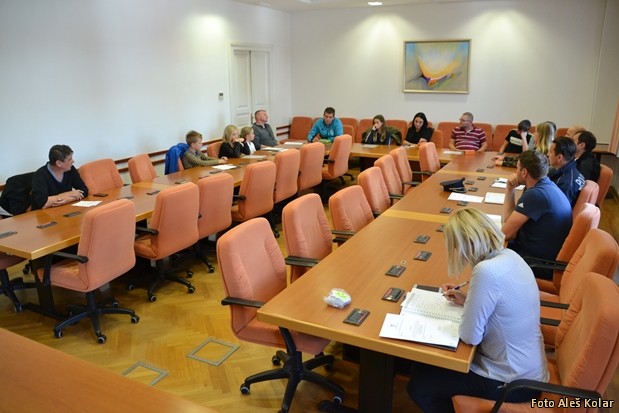 Zupan sprejel ucence in mentorje prometne vzgoje DSC 006842 Zupan sprejel ucence in mentorje prometne vzgoje DSC 006842