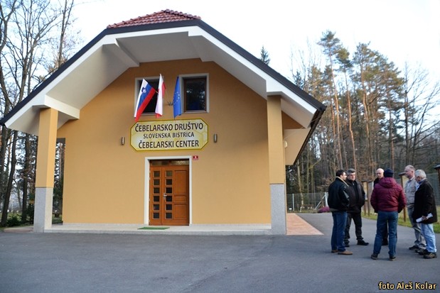 cebelasko drustvo slb DSC 0091 cebelasko drustvo slb DSC 0091