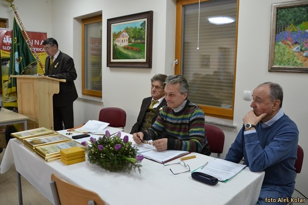 cebelasko drustvo slb DSC 0103 cebelasko drustvo slb DSC 0103