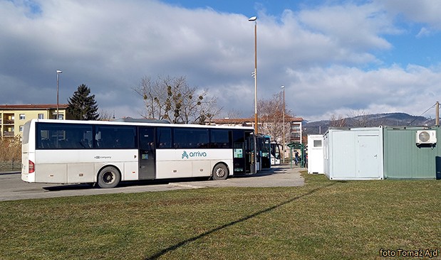 avtobusna postaje slb-1