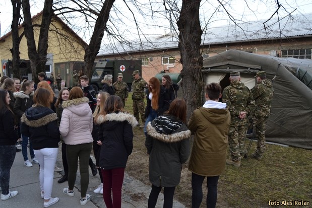 predstavitev SLO vojske za dijakesr sol DSC 0638 predstavitev SLO vojske za dijakesr sol DSC 0638