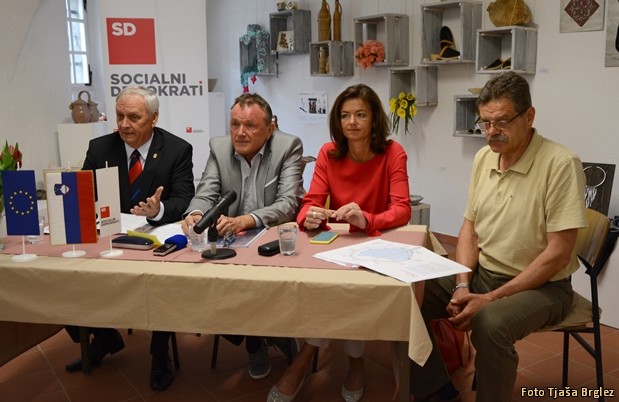 SD tiskovna SD splet SD tiskovna SD splet