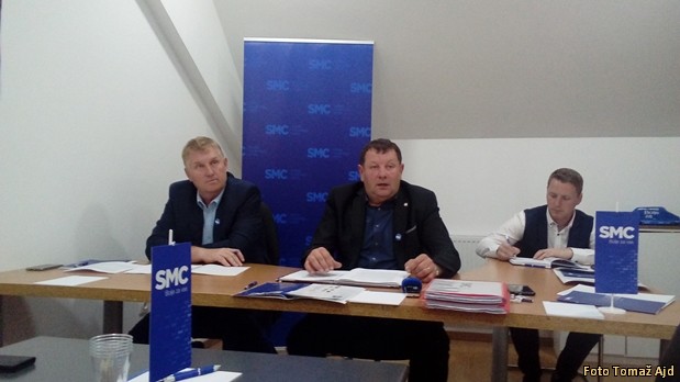 SMC tiskovna SMC tiskovna 2 SMC tiskovna SMC tiskovna 2